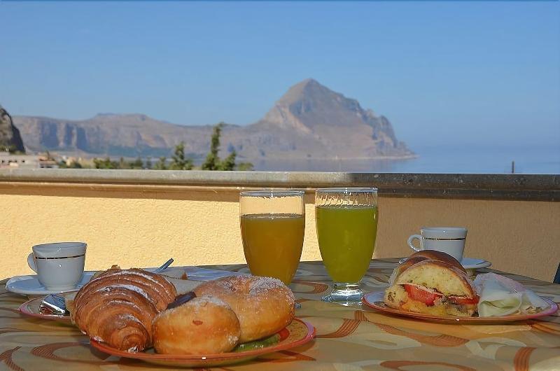Terra Del Sole Bed & Breakfast Macari Ngoại thất bức ảnh